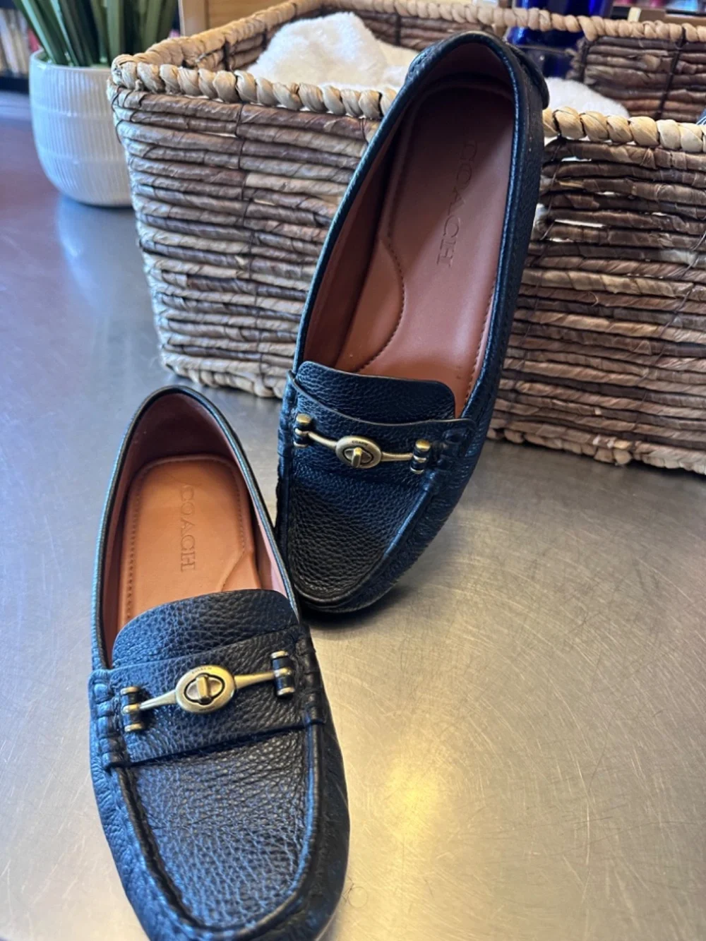 Coach Women's Crosby Moc-toe Driver Flats Color: Black Size 7.5